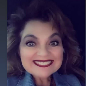 Meet your Posher, Tina